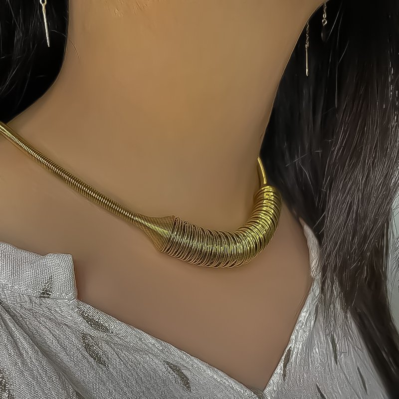 FB_IMG_1728597079203 انسيال سلسلة يد استانلس خاتم دهب فضة حلق مجوهرات اكسسوارات