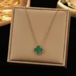 ⁦vanclief necklace⁩ - الصورة ⁦2⁩