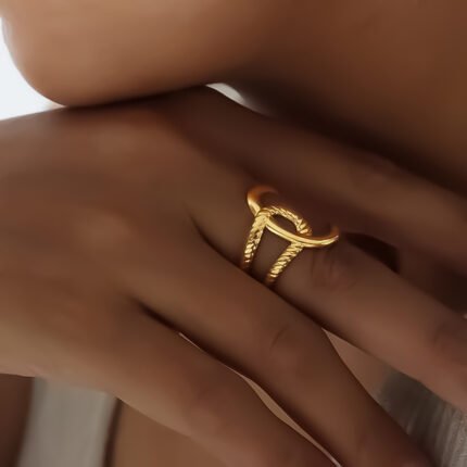 انسيال سلسلة يد استانلس خاتم دهب فضة حلق مجوهرات اكسسوارات