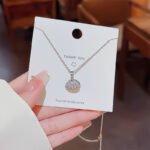 ⁦( سلسلة القوقعة) Sea shell necklace⁩ - الصورة ⁦2⁩