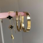 انسيال سلسلة يد استانلس خاتم دهب فضة حلق مجوهرات اكسسوارات