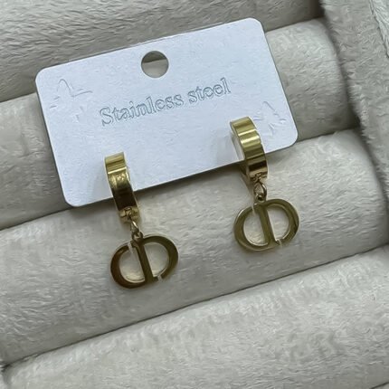 انسيال سلسلة يد استانلس خاتم دهب فضة حلق مجوهرات اكسسوارات