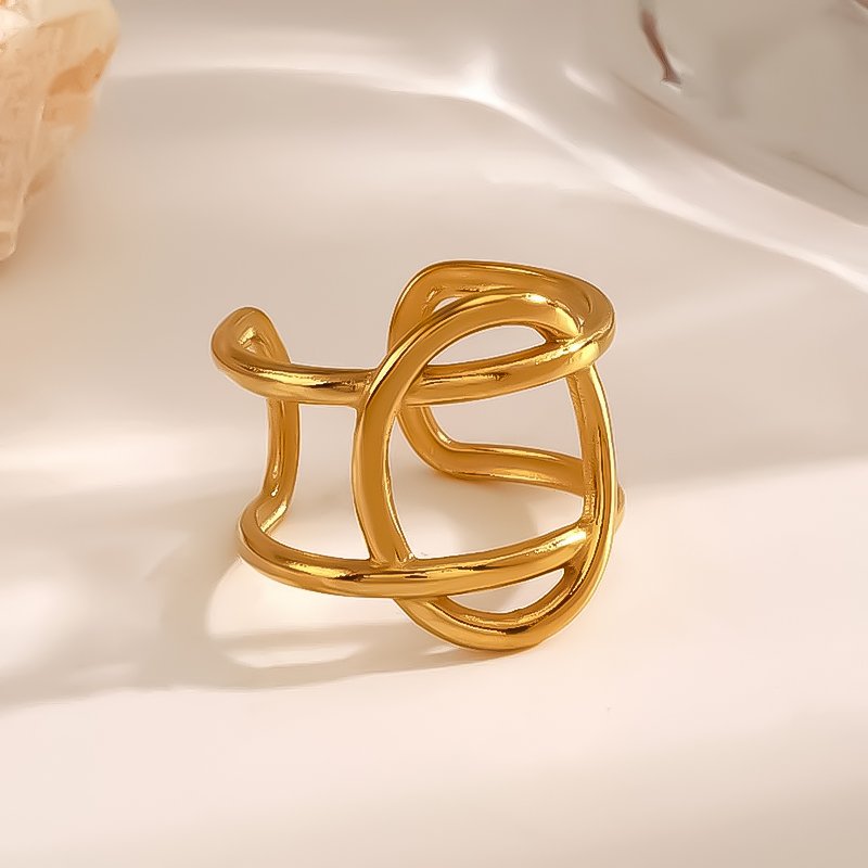 IMG_20250604_001419_761 انسيال سلسلة يد استانلس خاتم دهب فضة حلق مجوهرات اكسسوارات