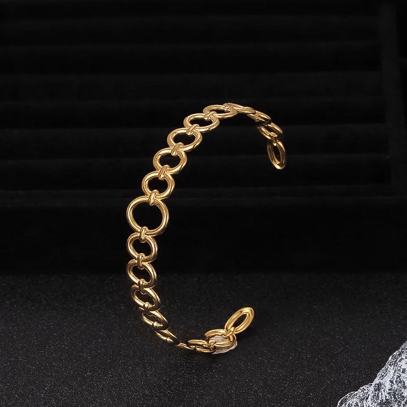 IMG_20250612_052609_225 انسيال سلسلة يد استانلس خاتم دهب فضة حلق مجوهرات اكسسوارات