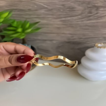 انسيال سلسلة يد استانلس خاتم دهب فضة حلق مجوهرات اكسسوارات