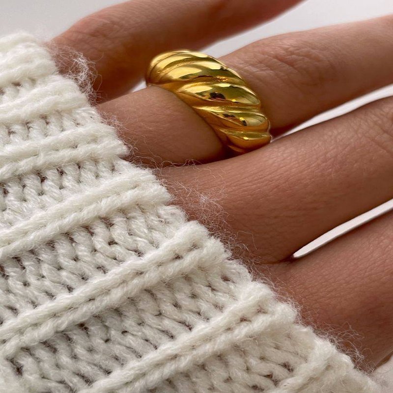 IMG_20250711_145353_995 انسيال سلسلة يد استانلس خاتم دهب فضة حلق مجوهرات اكسسوارات