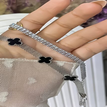 انسيال سلسلة يد استانلس خاتم دهب فضة حلق مجوهرات اكسسوارات