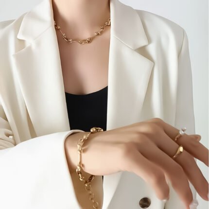 انسيال سلسلة يد استانلس خاتم دهب فضة حلق مجوهرات اكسسوارات