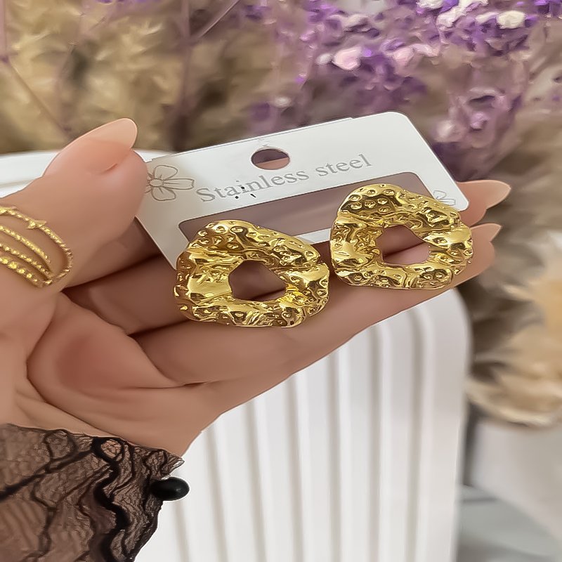 WhatsApp Image 2025-07-24 at 20.28.52_1edbc6ee انسيال سلسلة يد استانلس خاتم دهب فضة حلق مجوهرات اكسسوارات