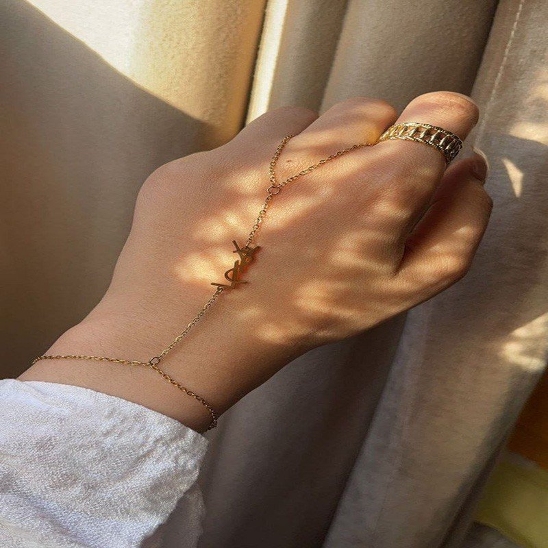 WhatsApp Image 2025-08-20 at 21.12.24 انسيال سلسلة يد استانلس خاتم دهب فضة حلق مجوهرات اكسسوارات