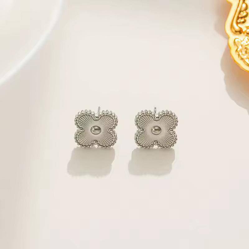 WhatsApp Image 2025-08-20 at 21.12.35 (2) انسيال سلسلة يد استانلس خاتم دهب فضة حلق مجوهرات اكسسوارات