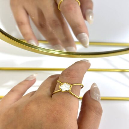 انسيال سلسلة يد استانلس خاتم دهب فضة حلق مجوهرات اكسسوارات