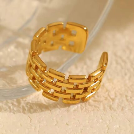 انسيال سلسلة يد استانلس خاتم دهب فضة حلق مجوهرات اكسسوارات