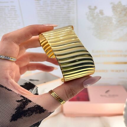 انسيال سلسلة يد استانلس خاتم دهب فضة حلق مجوهرات اكسسوارات